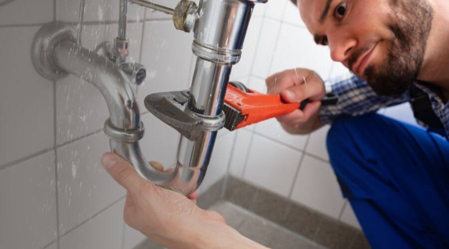 Local expert plumbing services in Knierim, IA